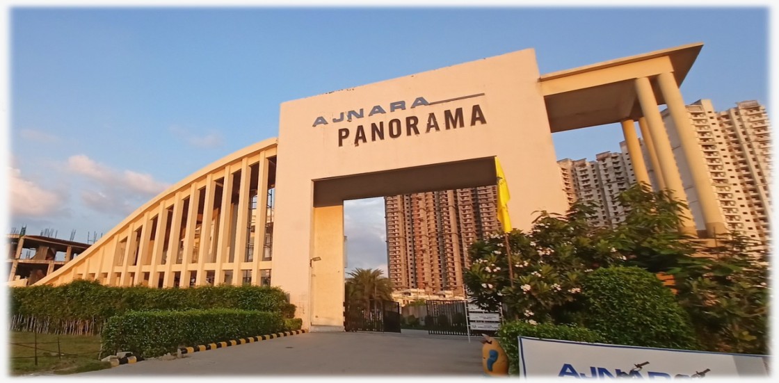 Ajnara Panorama